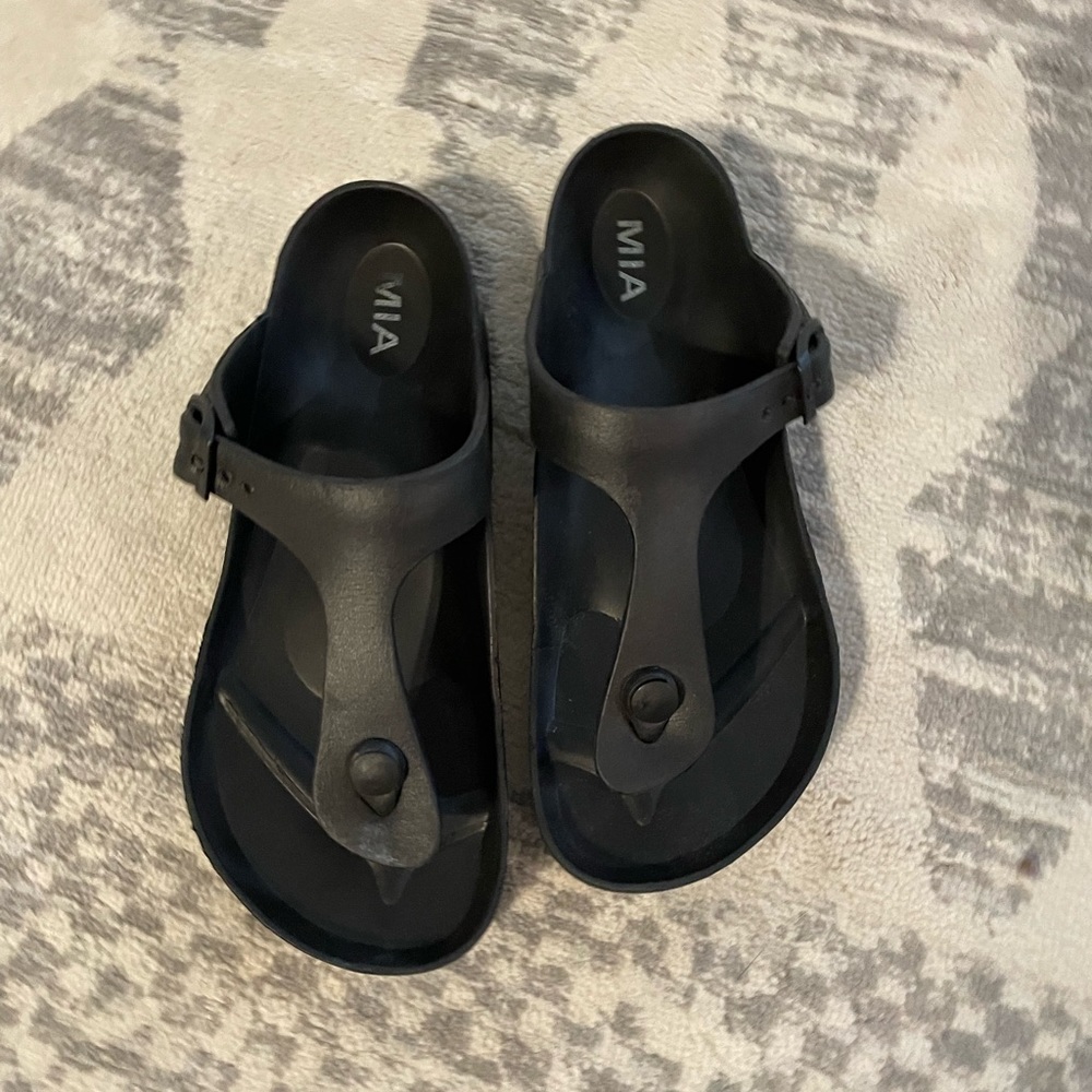 Womens sandals